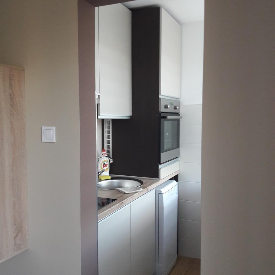 Studio 18 Apartman Kazincbarcika Exteriér fotografie