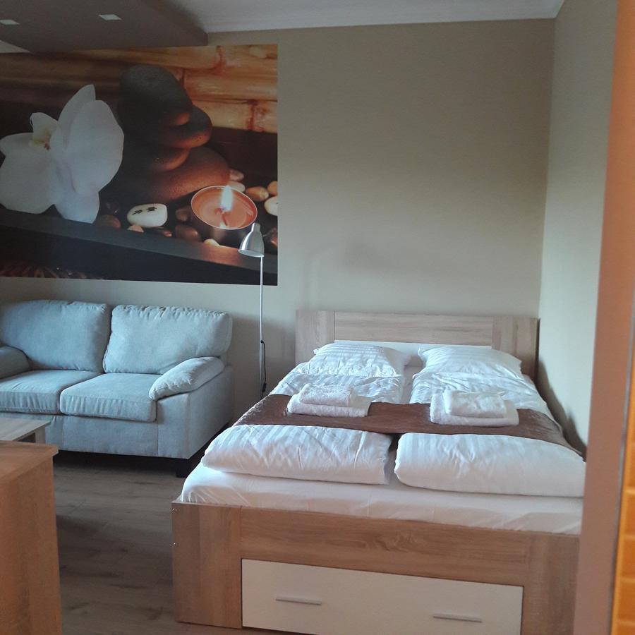 Studio 18 Apartman Kazincbarcika Exteriér fotografie